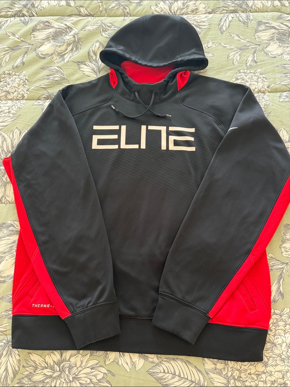 Nike Elite Therma Fit Fleece Pullover Hoodie Red/Black Large